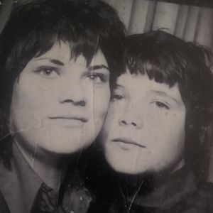 Meet your Posher, Vera